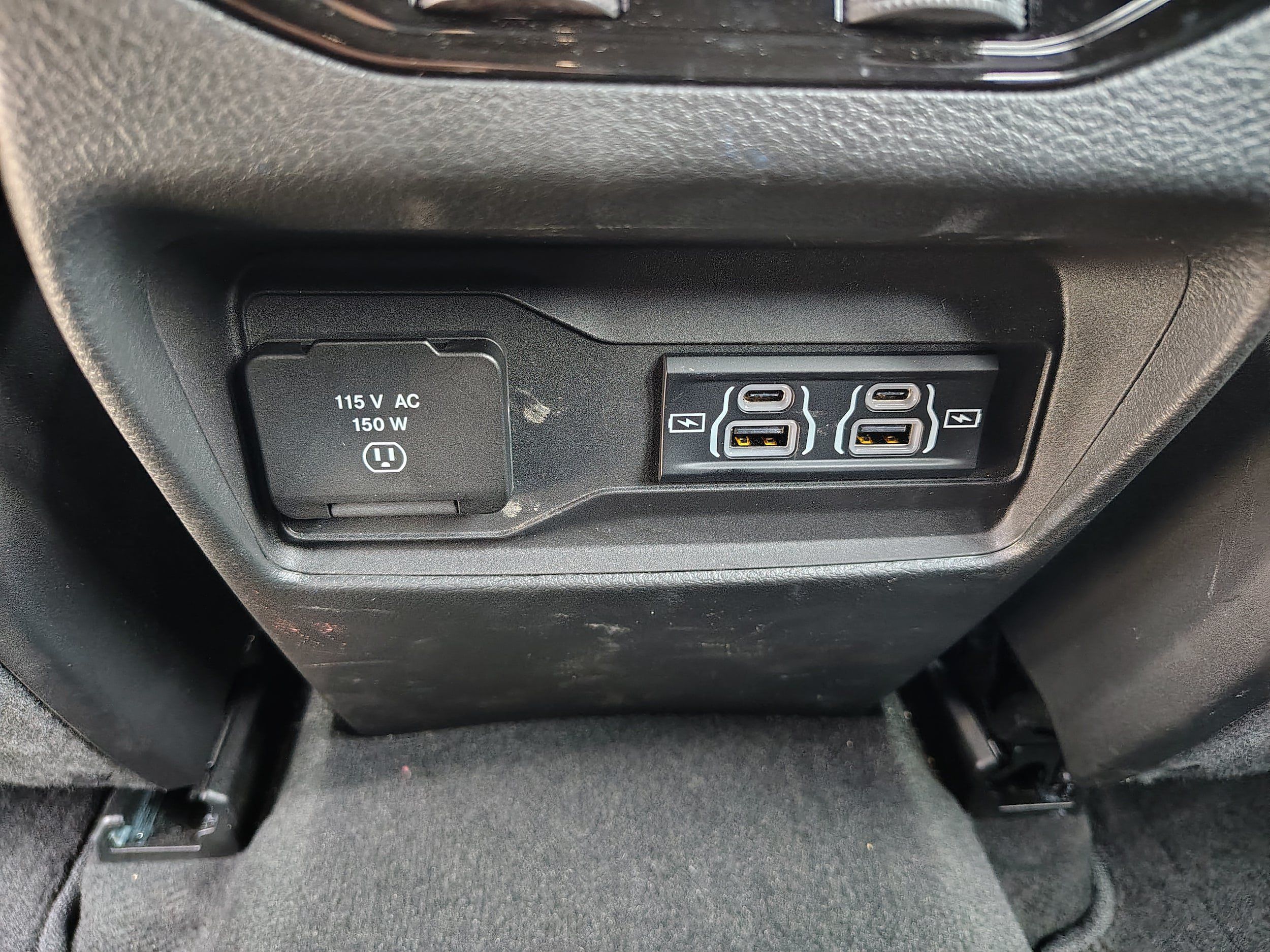Used 2025 Jeep Grand Cherokee Laredo X w/ Luxury Tech Group I AWD/4WD image 25