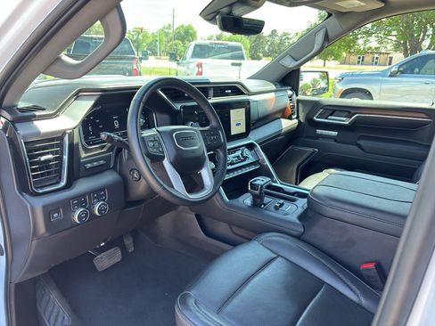 Certified 2024 GMC Sierra 1500 Denali w/ Technology Package AWD/4WD image 9