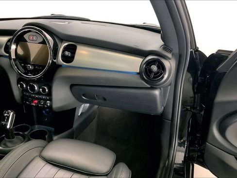 Certified 2024 MINI Cooper S w/ Signature Upholstery Package image 22