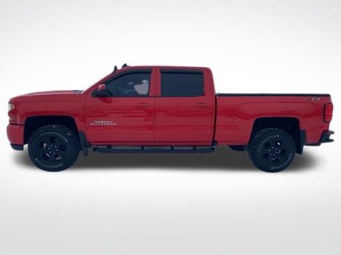 Used 2018 Chevrolet Silverado 1500 LT image 2