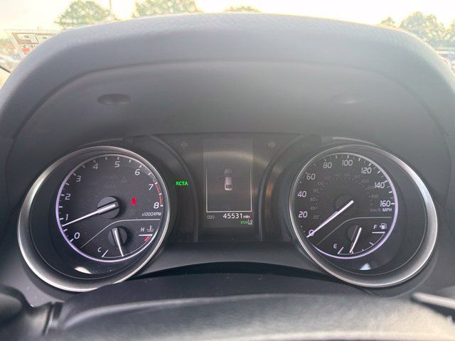 Used 2021 Toyota Camry SE FWD image 28