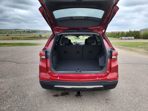 Used 2024 Chevrolet Equinox LT AWD/4WD image 23
