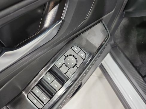 New 2026 Nissan Rogue SV image 12