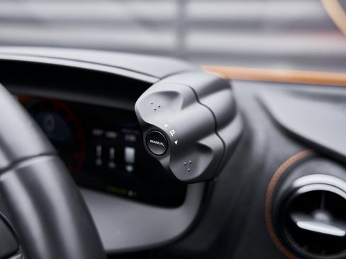 Used 2024 McLaren 750S image 58