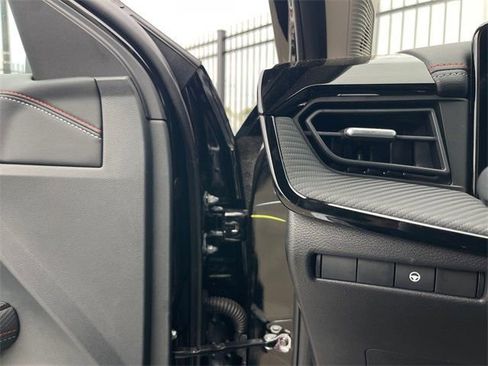 New 2026 Nissan Kicks SR image 20