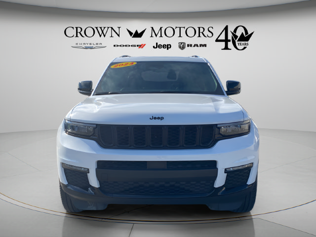 Used 2024 Jeep Grand Cherokee L Limited w/ Black Appearance Package AWD/4WD image 6