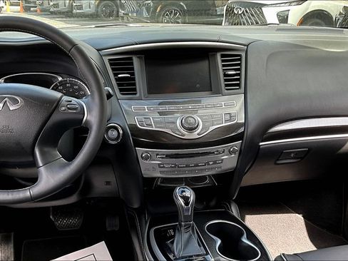 Used 2019 INFINITI QX60 Luxe w/ Essential Package FWD image 8