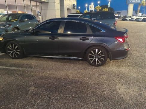 Used 2022 Honda Civic EX image 7