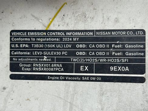 Used 2024 Nissan Kicks SR image 37