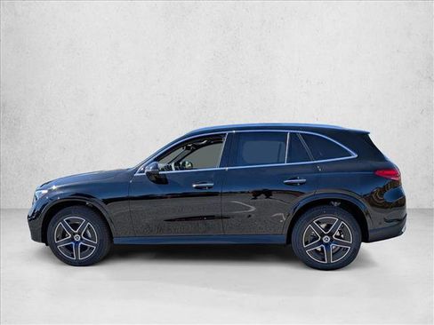 New 2026 Mercedes-Benz GLC 300 image 5
