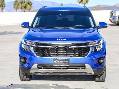 Used 2024 Kia Seltos S image 2