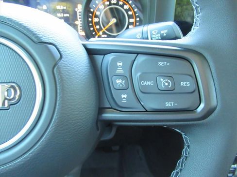 New 2026 Jeep Gladiator Rubicon AWD/4WD image 23