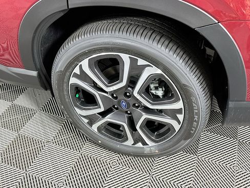 New 2025 Subaru Ascent Limited w/ Popular Package #2 image 40