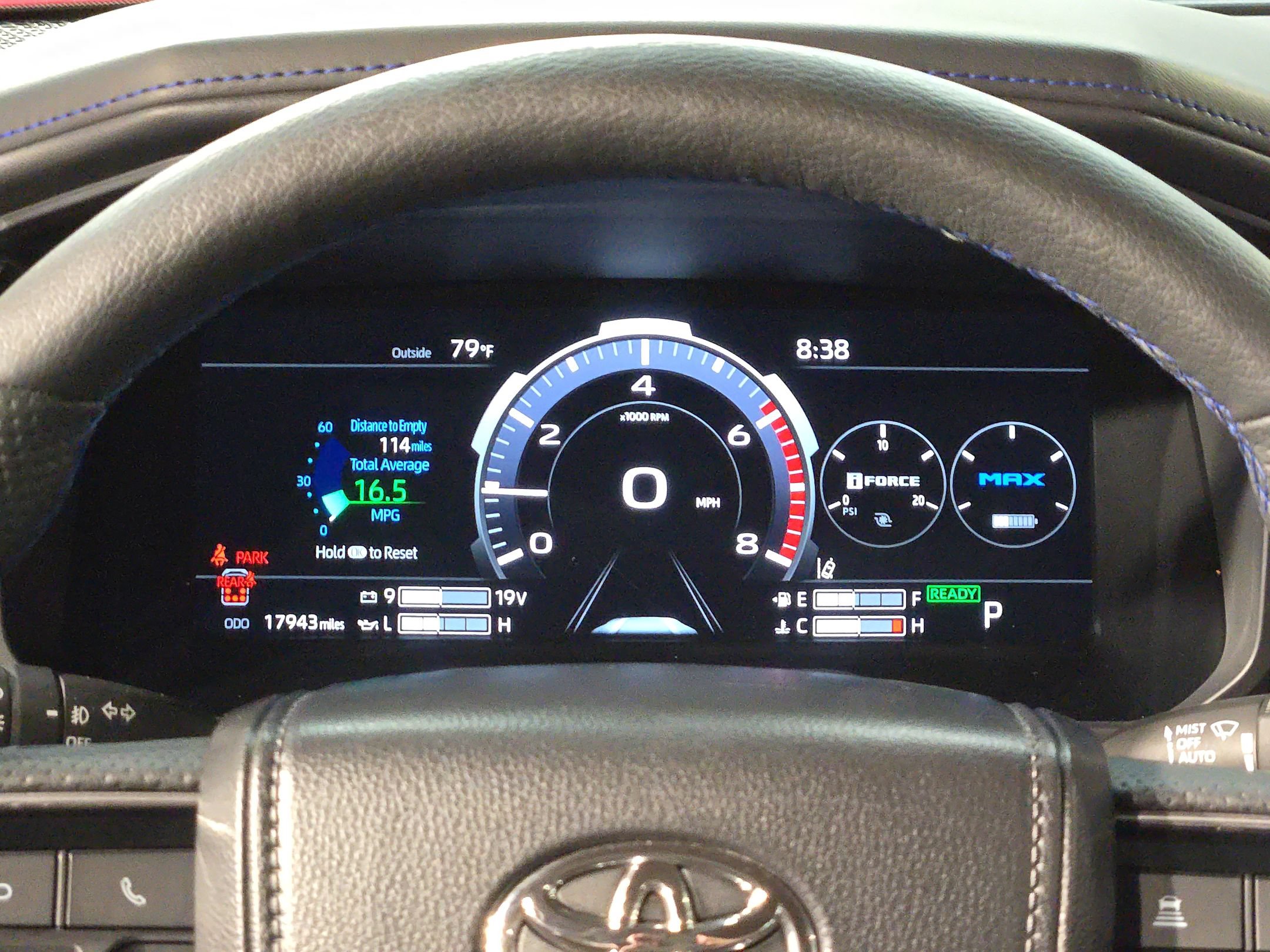 Certified 2025 Toyota Sequoia Platinum AWD/4WD image 15