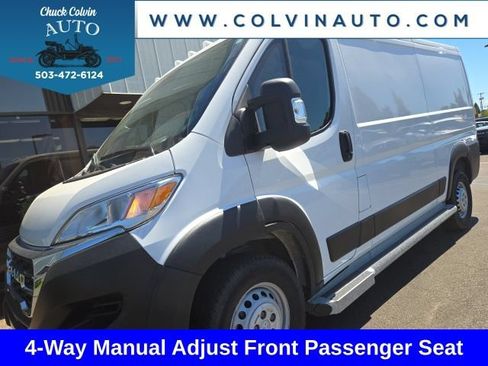 Used 2025 RAM ProMaster 2500 w/ U-Haul Equipment Group FWD image 4