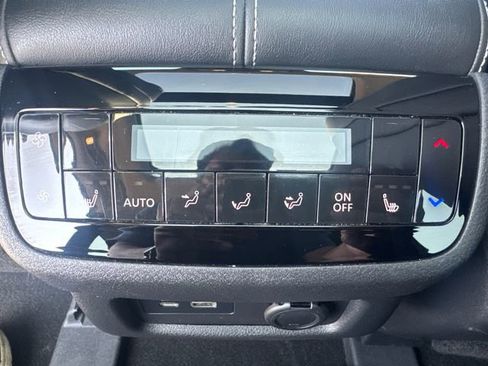 Used 2023 INFINITI QX60 Luxe image 21