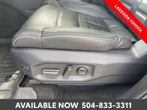 Used 2023 Toyota Tundra Capstone AWD/4WD image 30