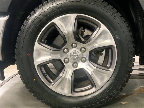 Used 2023 RAM 1500 Laramie AWD/4WD image 9