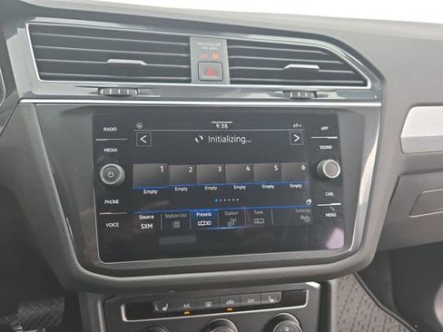 Used 2024 Volkswagen Tiguan S image 9