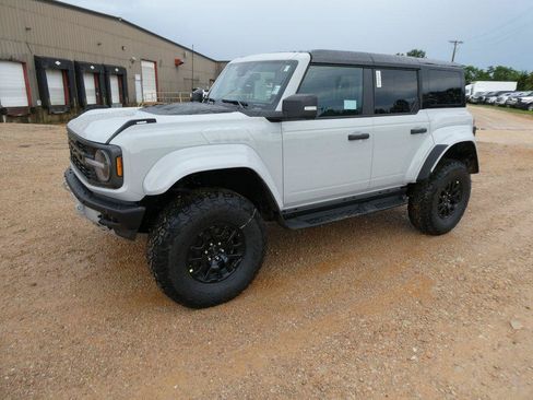 New 2026 Ford Bronco Raptor AWD/4WD image 8