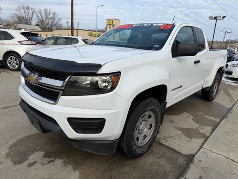 Used 2015 Chevrolet Colorado W/T image 3