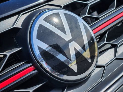 Used 2024 Volkswagen Jetta GLI 40th Anniversary Edition image 12