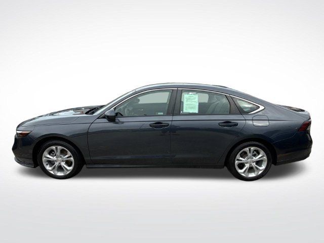 Used 2023 Honda Accord LX image 5