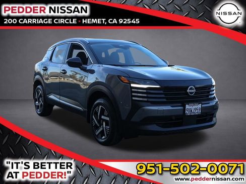 Used 2026 Nissan Kicks SV image 1