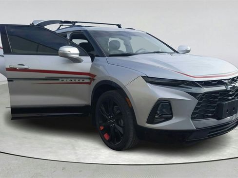 Used 2020 Chevrolet Blazer RS w/ LPO, Floor Liner Package image 8