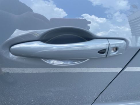 Certified 2024 Nissan Kicks SV w/ Interior Electronics Package image 7