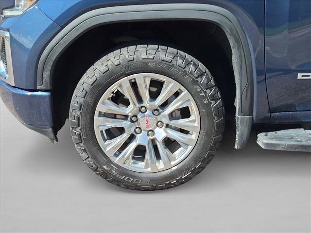 Used 2022 GMC Sierra 1500 Denali w/ Driver Alert Package II AWD/4WD image 23