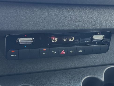 Used 2024 Mercedes-Benz Sprinter 144 Cargo image 23