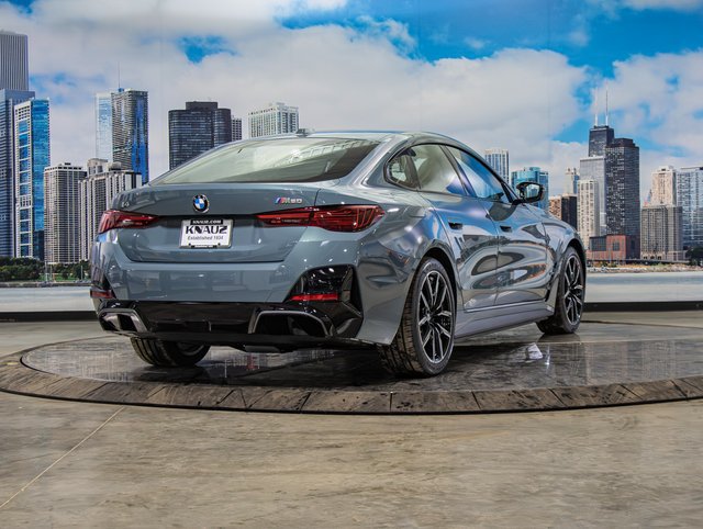 Used 2026 BMW i4 M60 w/ Premium Package AWD/4WD image 8