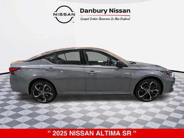 Certified 2025 Nissan Altima 2.5 SR AWD/4WD image 2
