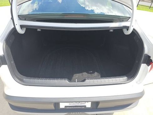 Used 2025 Kia K4 FWD image 16