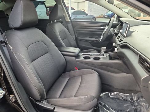 Used 2020 Nissan Altima 2.5 S FWD image 17