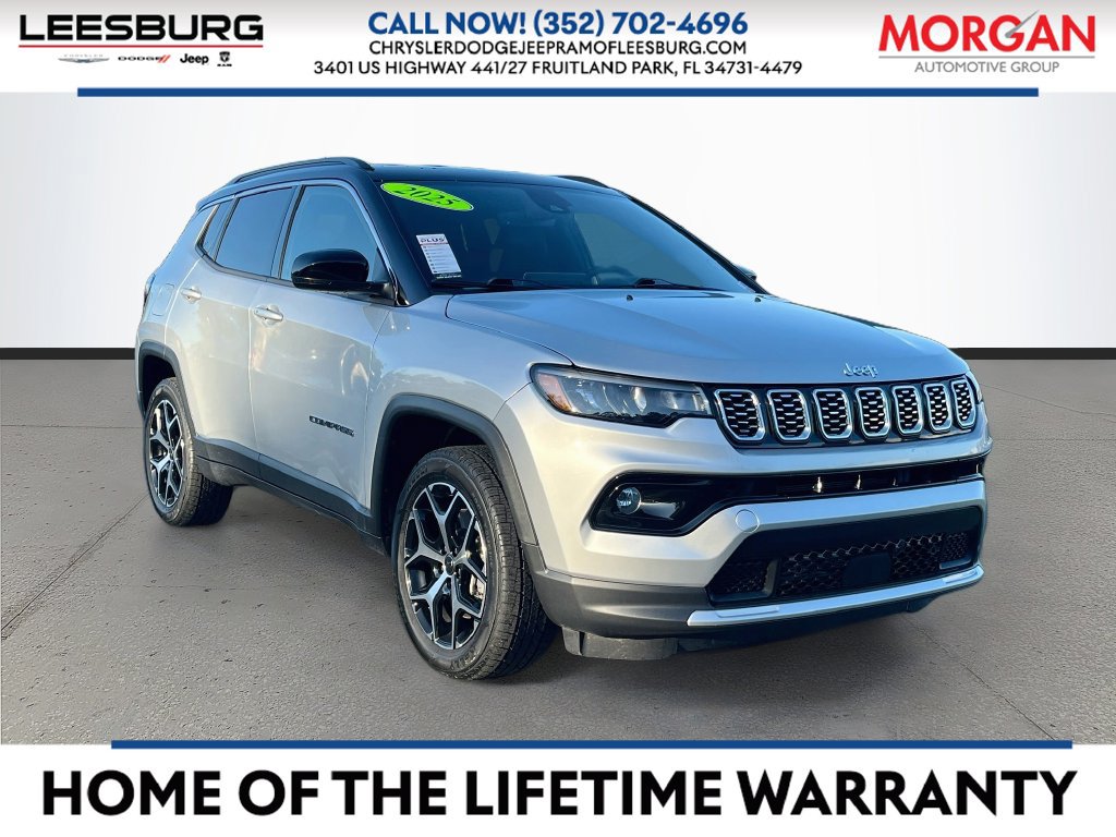 Used 2025 Jeep Compass Limited AWD/4WD image 1