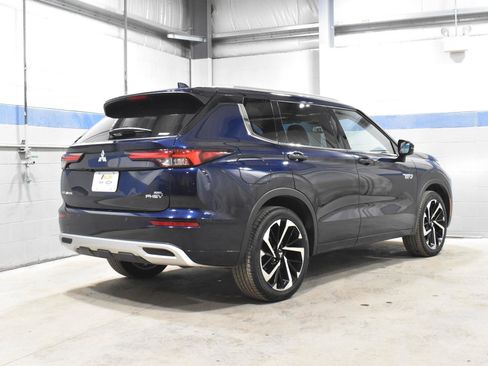Used 2023 Mitsubishi Outlander SEL image 26