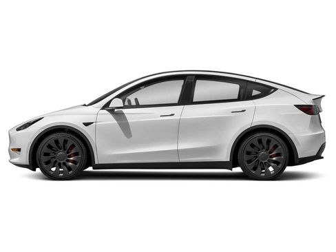 Used 2023 Tesla Model Y AWD image 3
