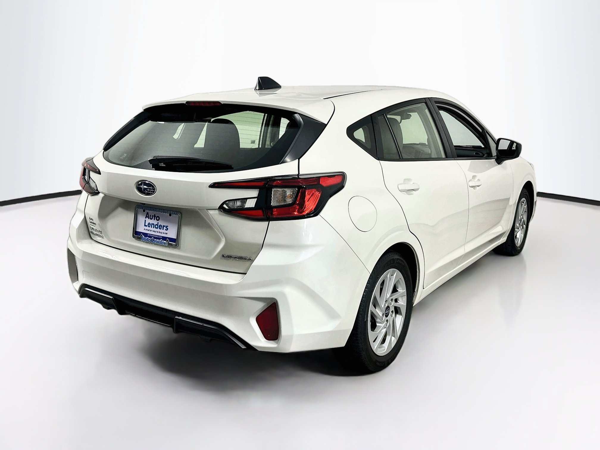 Used 2024 Subaru Impreza 2.0i AWD/4WD image 5