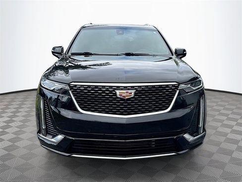 Used 2024 Cadillac XT6 Premium Luxury w/ Technology Package image 2