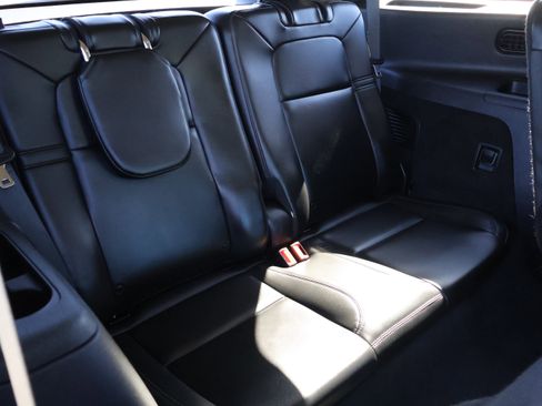 Used 2022 Lincoln Aviator AWD w/ Premium Package image 17