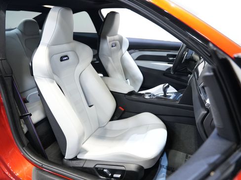 Used 2020 BMW M4 Coupe w/ Competition Package RWD image 29