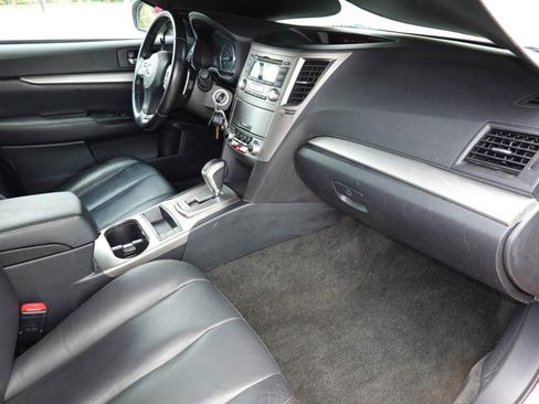 Used 2012 Subaru Outback 2.5i Premium image 20