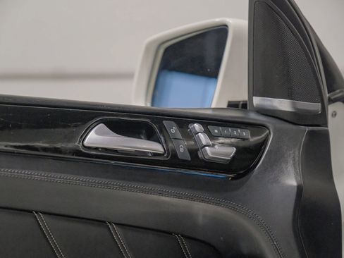 Used 2016 Mercedes-Benz GL 63 AMG 4MATIC image 52