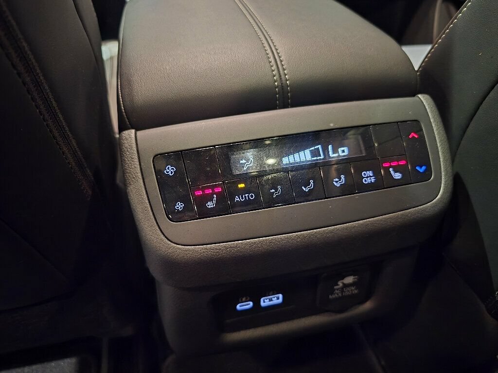 Used 2025 Nissan Pathfinder Platinum w/ Cargo Package FWD image 24