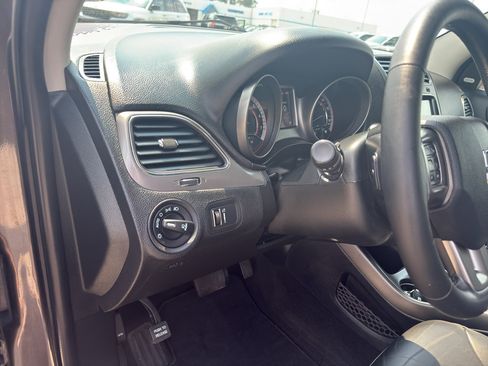 Used 2017 Dodge Journey Crossroad w/ Popular Equipment Group AWD/4WD image 15