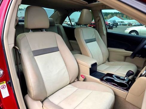 Used 2013 Toyota Camry XLE image 28