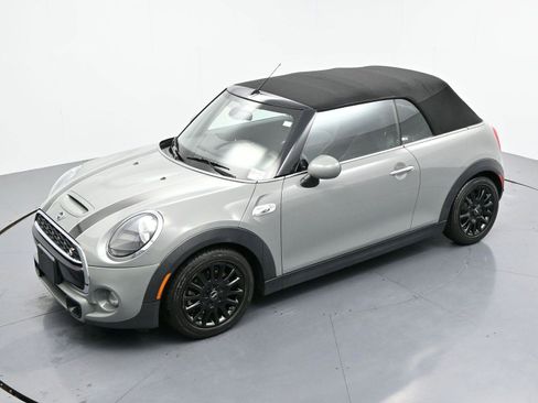 Used 2019 MINI Cooper S image 33