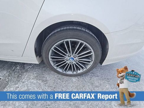 Used 2013 Ford Fusion SE image 3